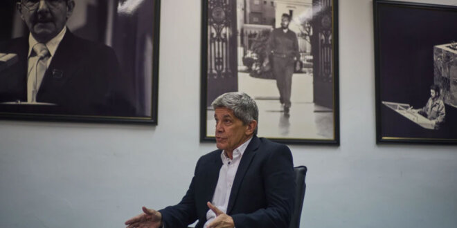 Negociar o hundirse: el dilema final del castrismo